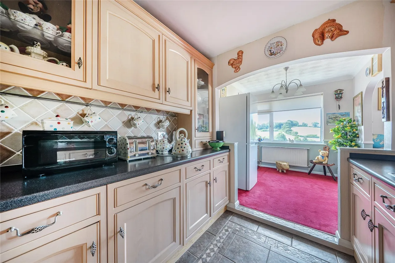 Sunningvale Avenue, Biggin Hill, Westerham, TN16, photo 9
