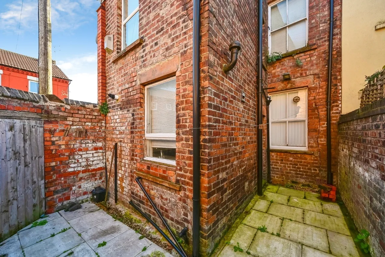 Edge Lane, Fairfield, L7, photo 14