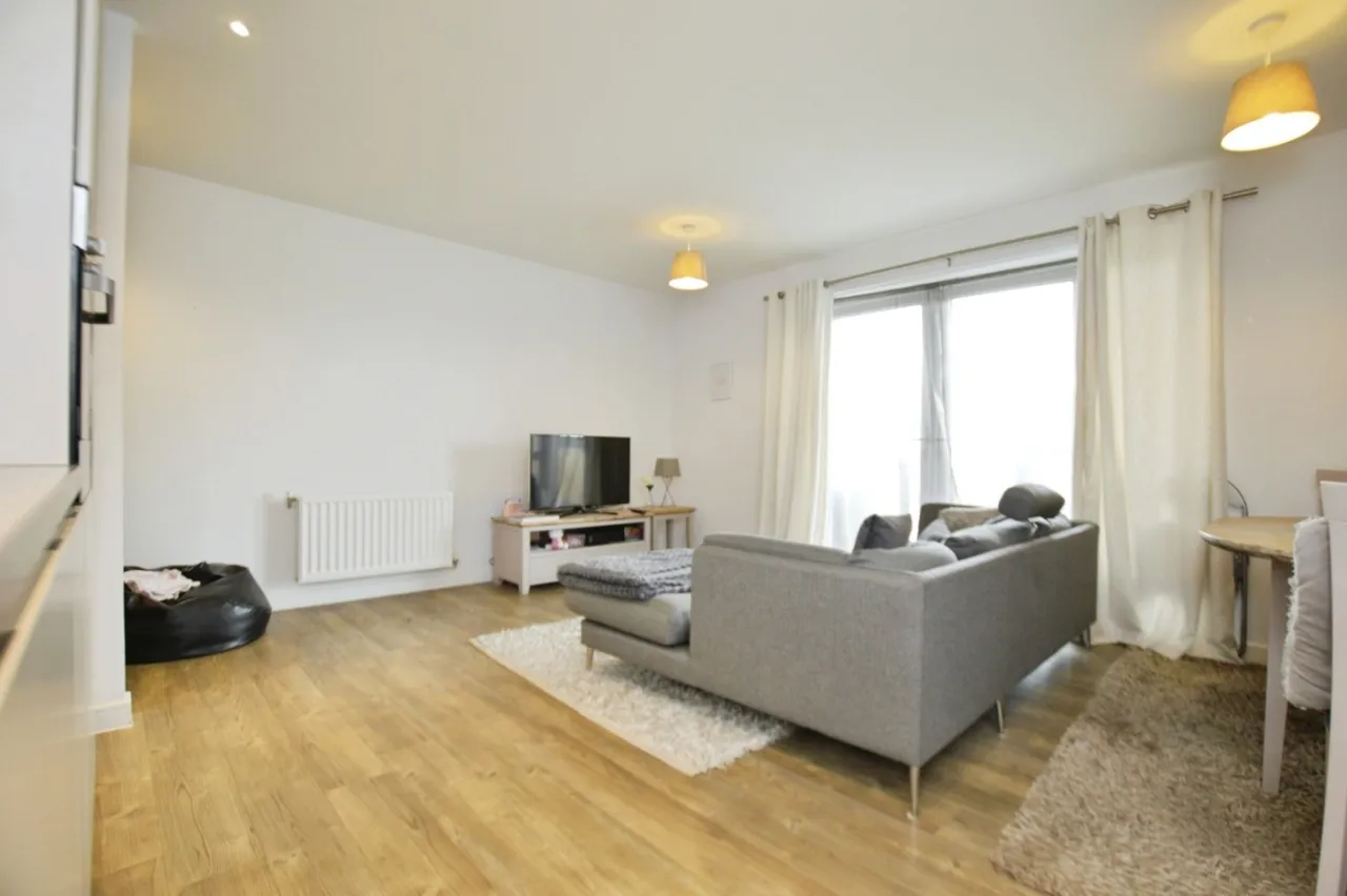 Handley Page Road, Barking, IG11, photo 6
