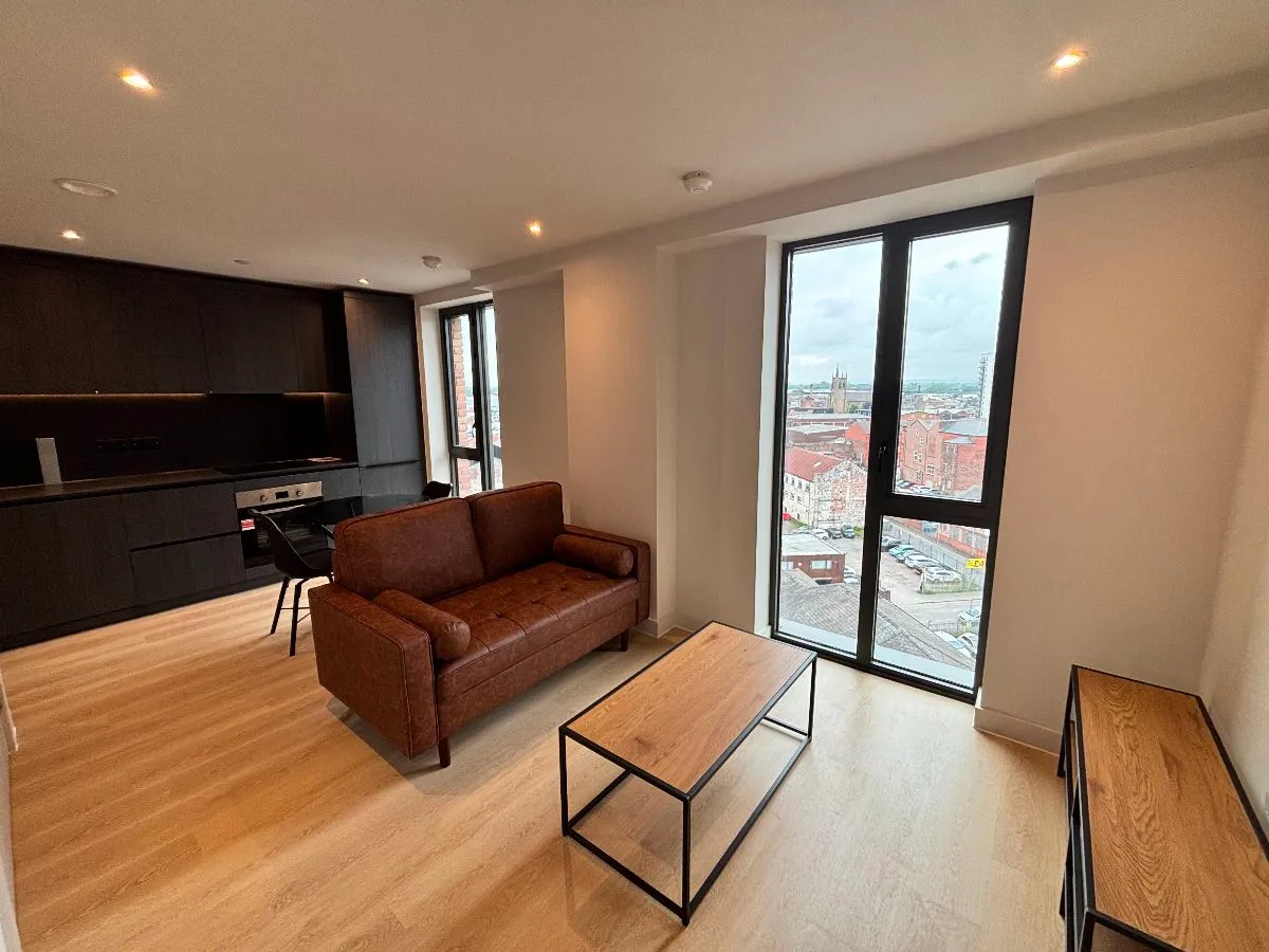 1 bed property to rent — 10 Dutton St, Manchester, M3 1LE