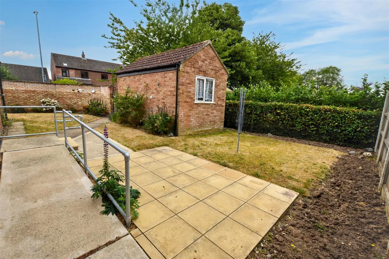 Elsden Close, Holt, NR25, photo 15