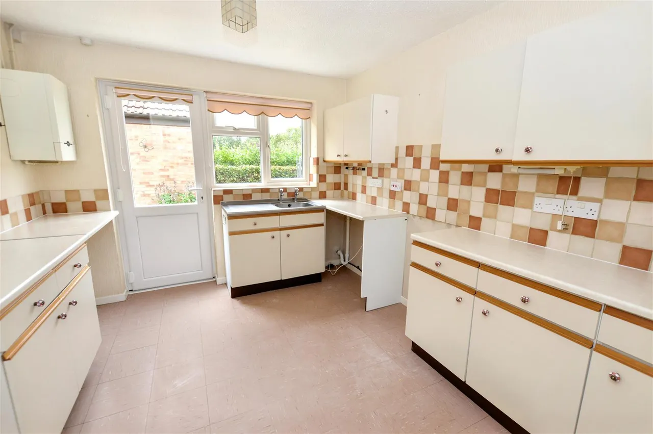 Elsden Close, Holt, NR25, photo 5