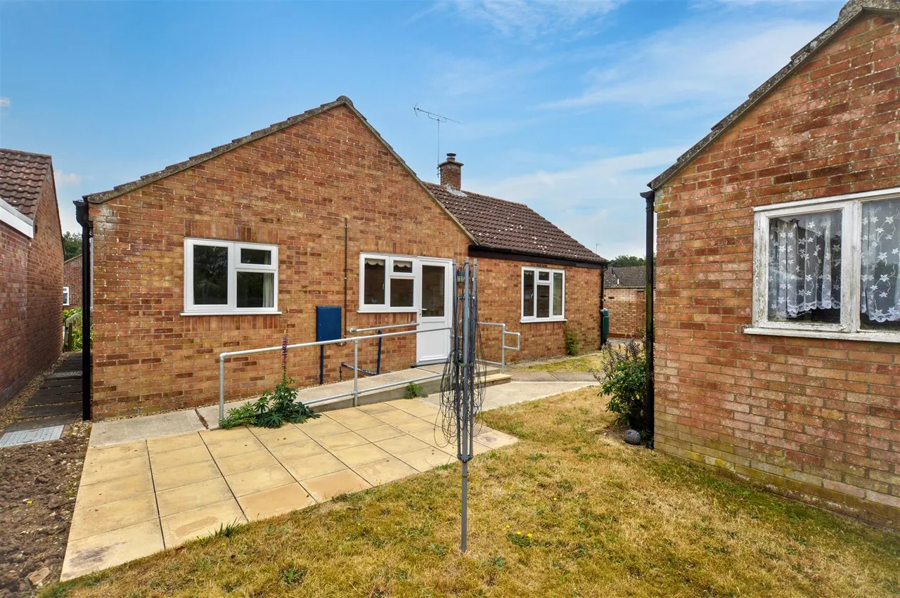 Elsden Close, Holt, NR25, photo 16