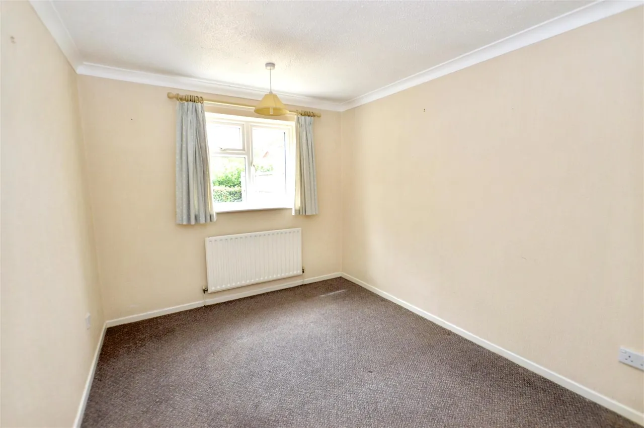 Elsden Close, Holt, NR25, photo 8