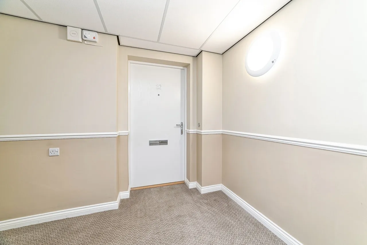 London Road, Basingstoke, RG21, photo 11