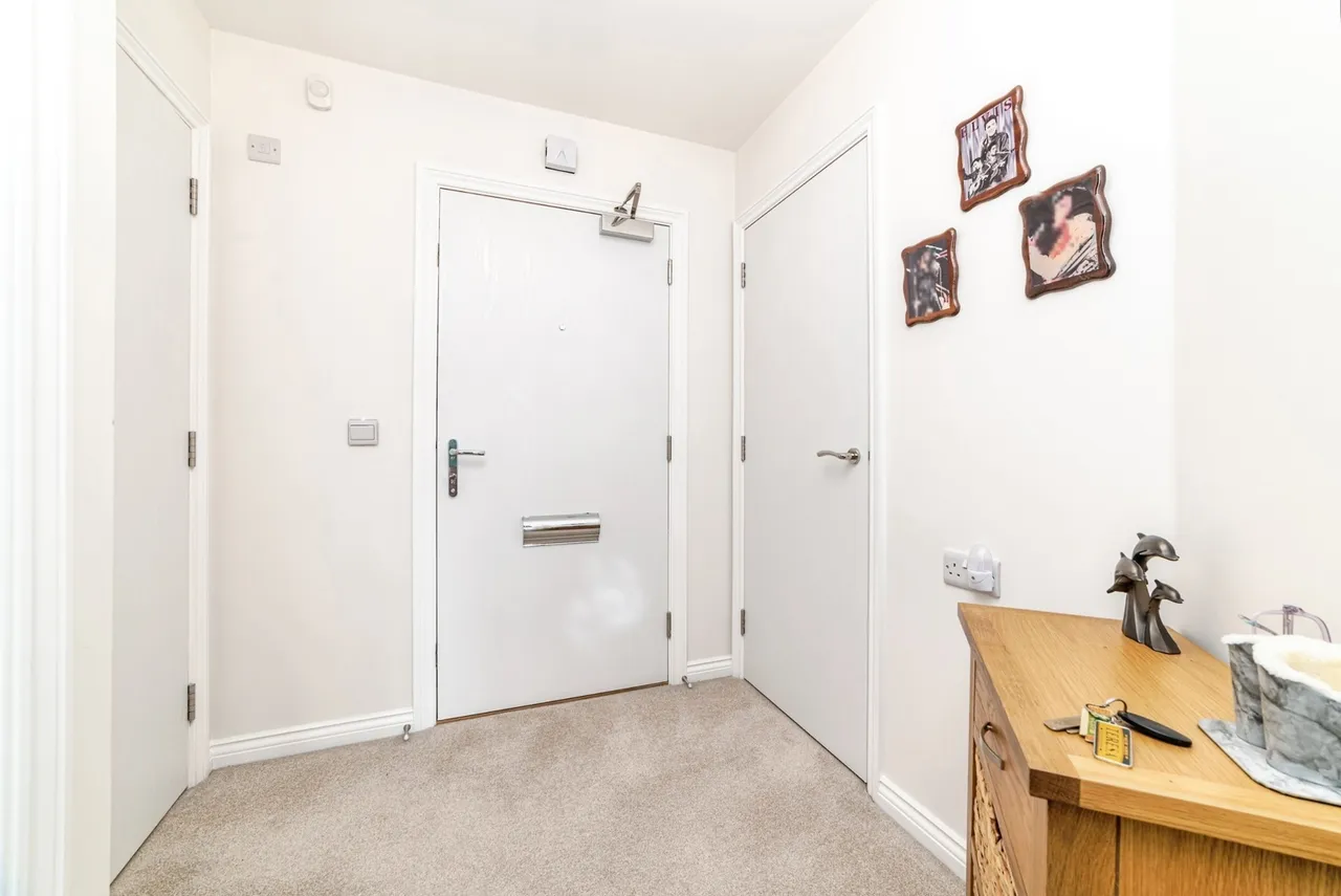 London Road, Basingstoke, RG21, photo 16