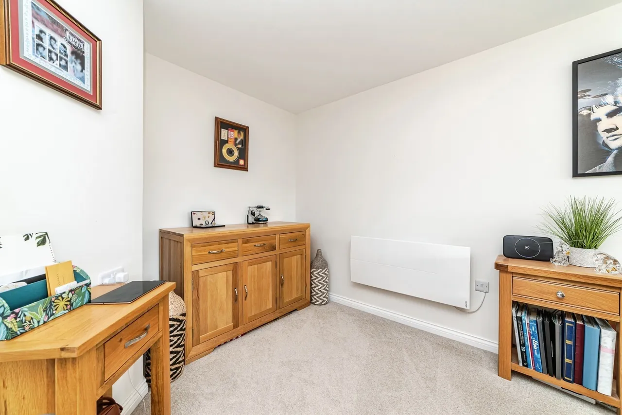 London Road, Basingstoke, RG21, photo 7