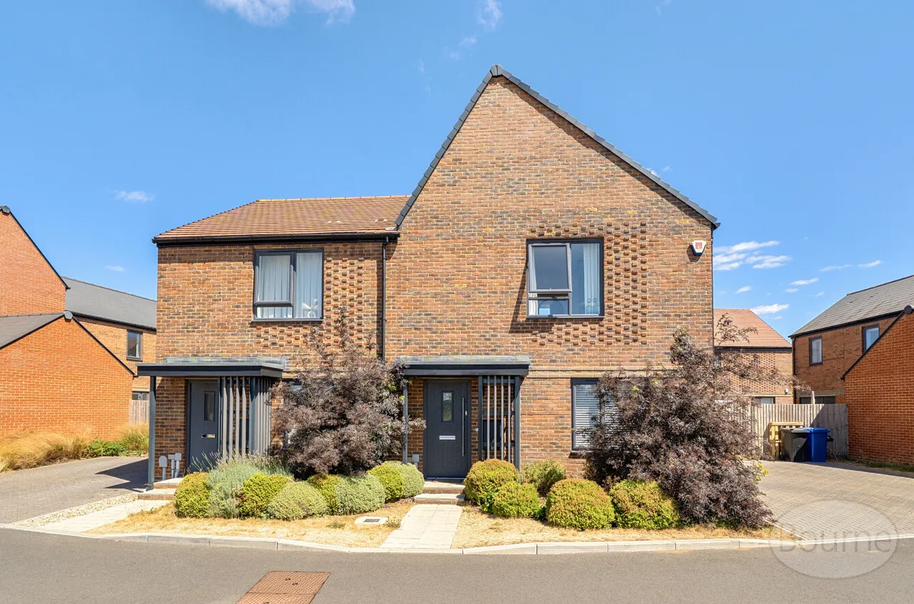 Hornbeam Way, Godalming, GU7, photo 23