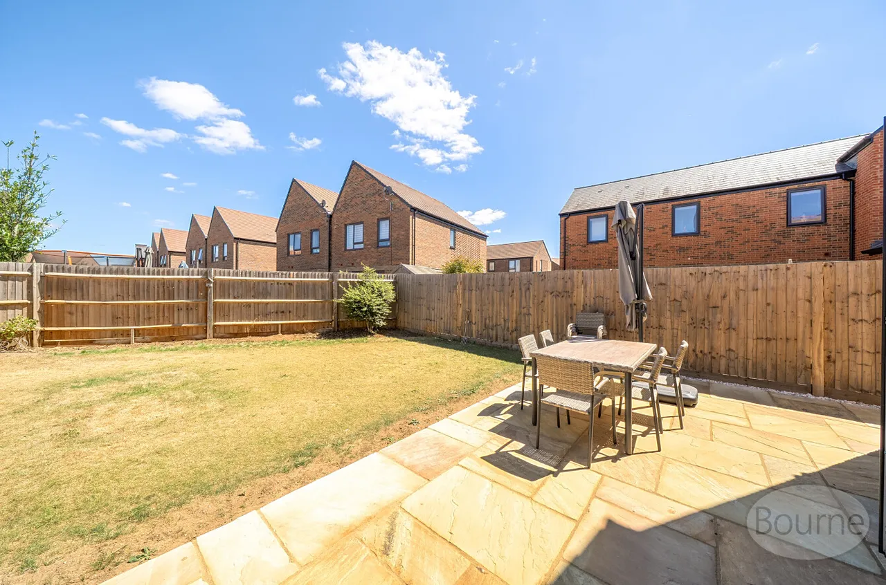 Hornbeam Way, Godalming, GU7, photo 18
