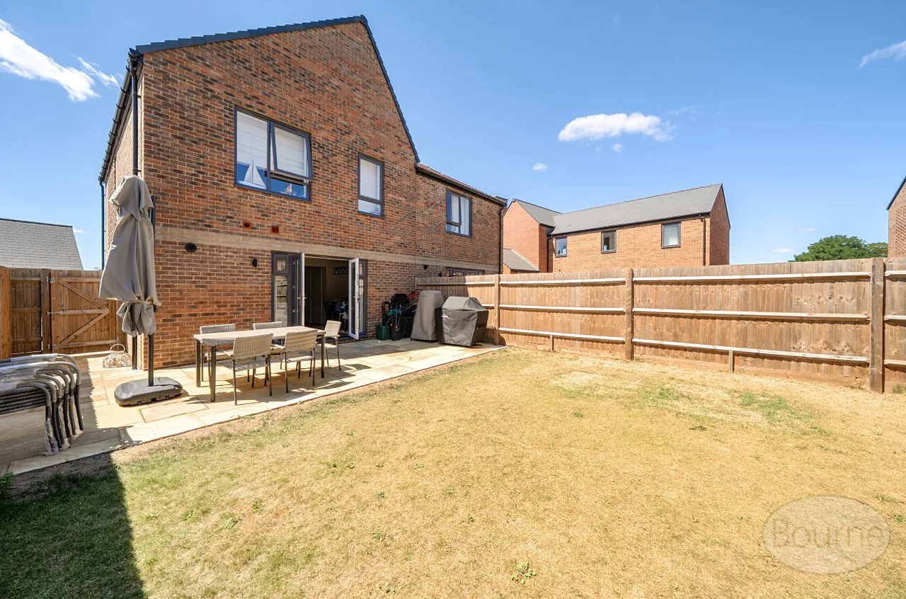 Hornbeam Way, Godalming, GU7, photo 4