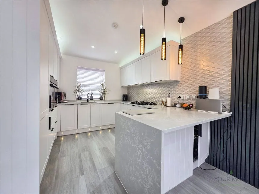 4 bed flat for sale — Bonfield Road, London, SE13