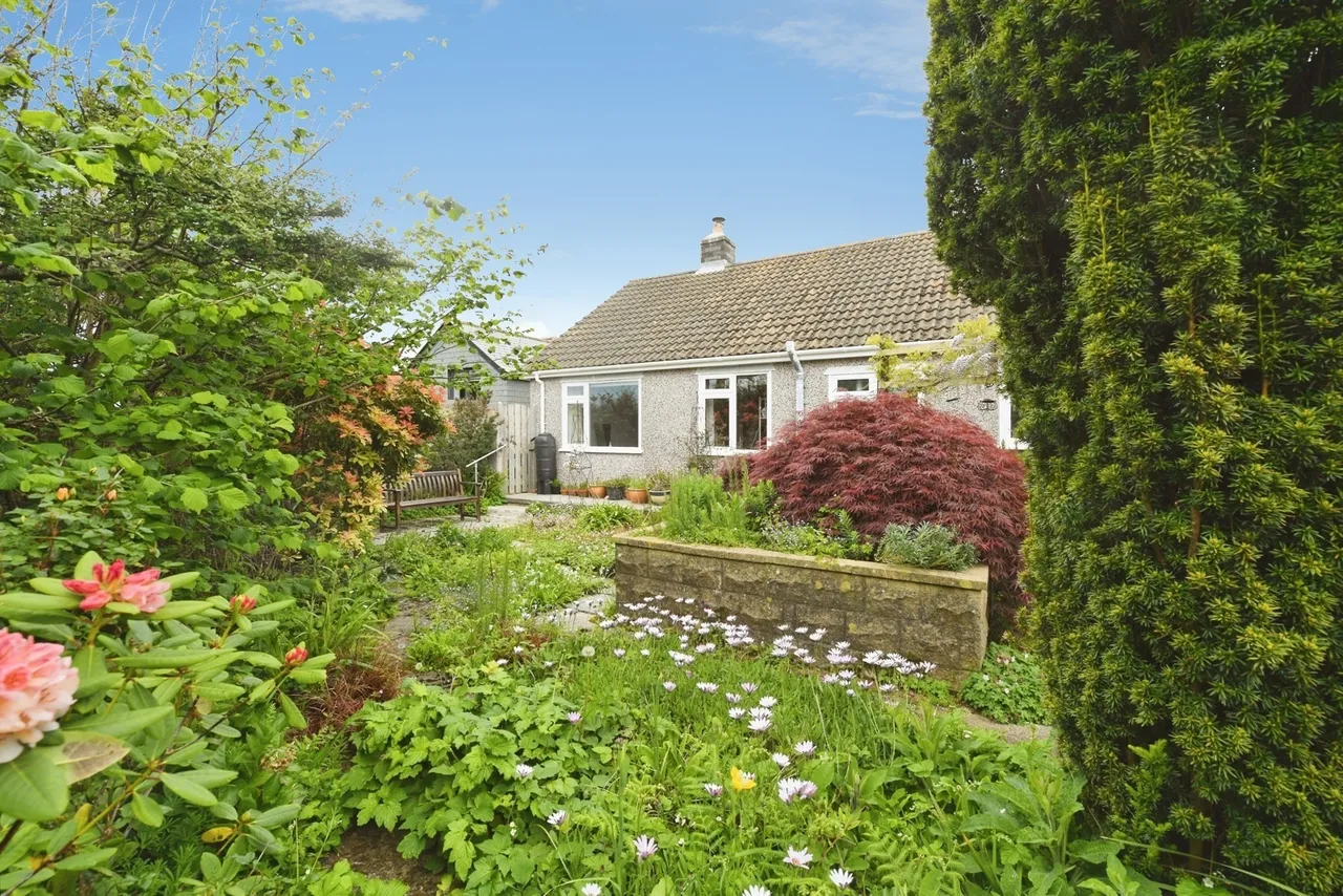 Albany Close, Goonown, TR5, photo 15