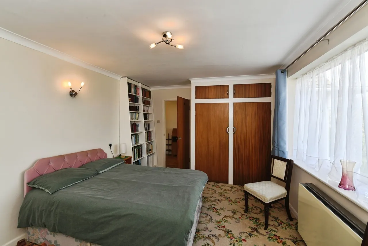 Albany Close, Goonown, TR5, photo 9