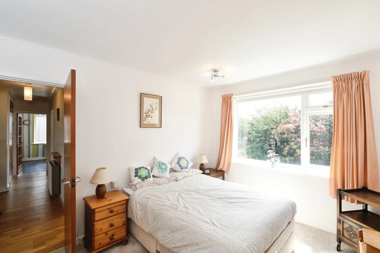 Albany Close, Goonown, TR5, photo 10