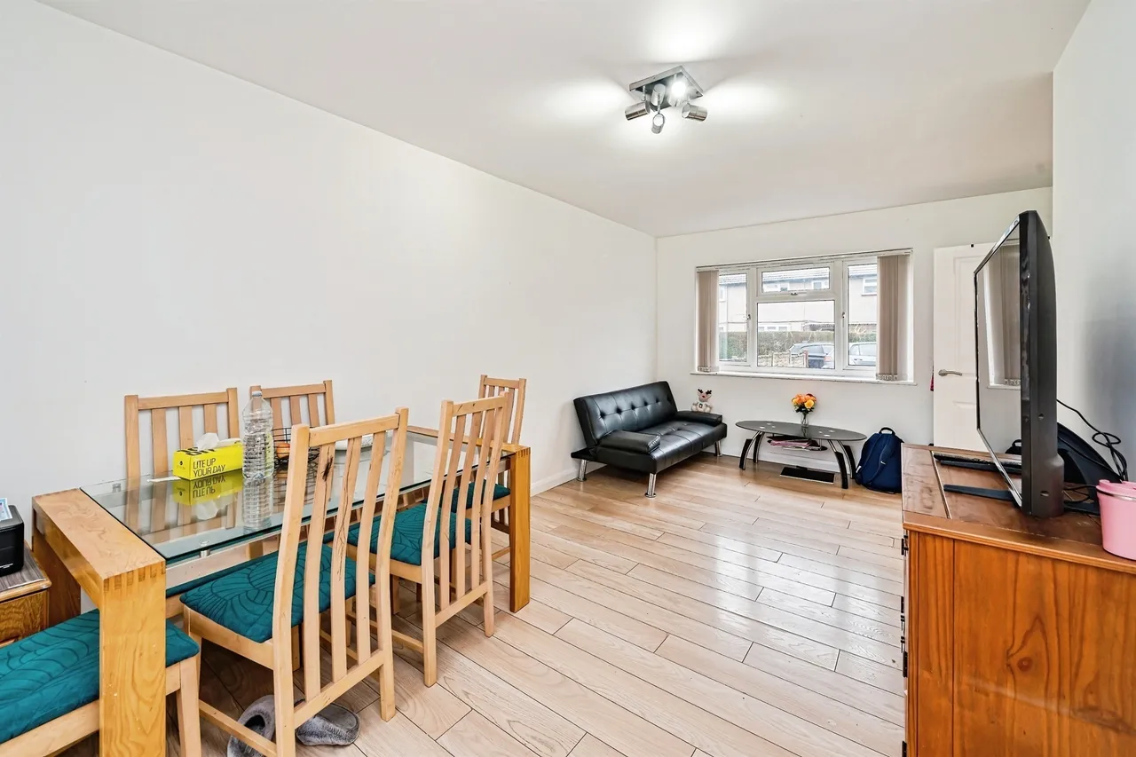 Lincoln Way, Slough, SL1, photo 3