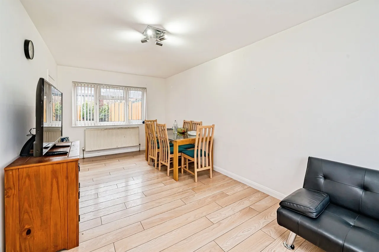 Lincoln Way, Slough, SL1, photo 4