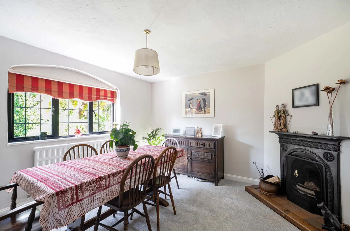 West Chiltington, RH20 2QU, photo 4
