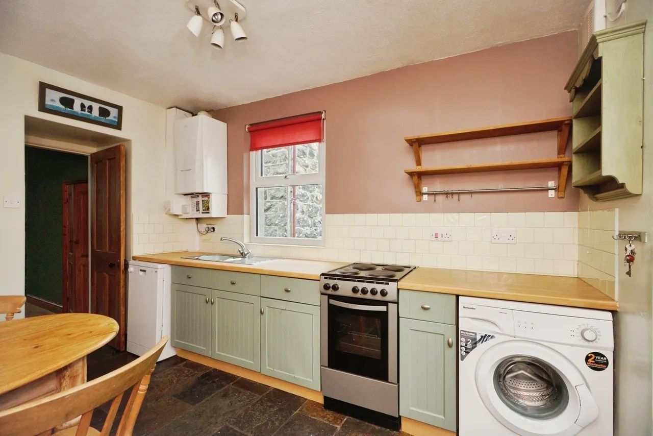 Llanystumdwy, Criccieth, LL52, photo 8