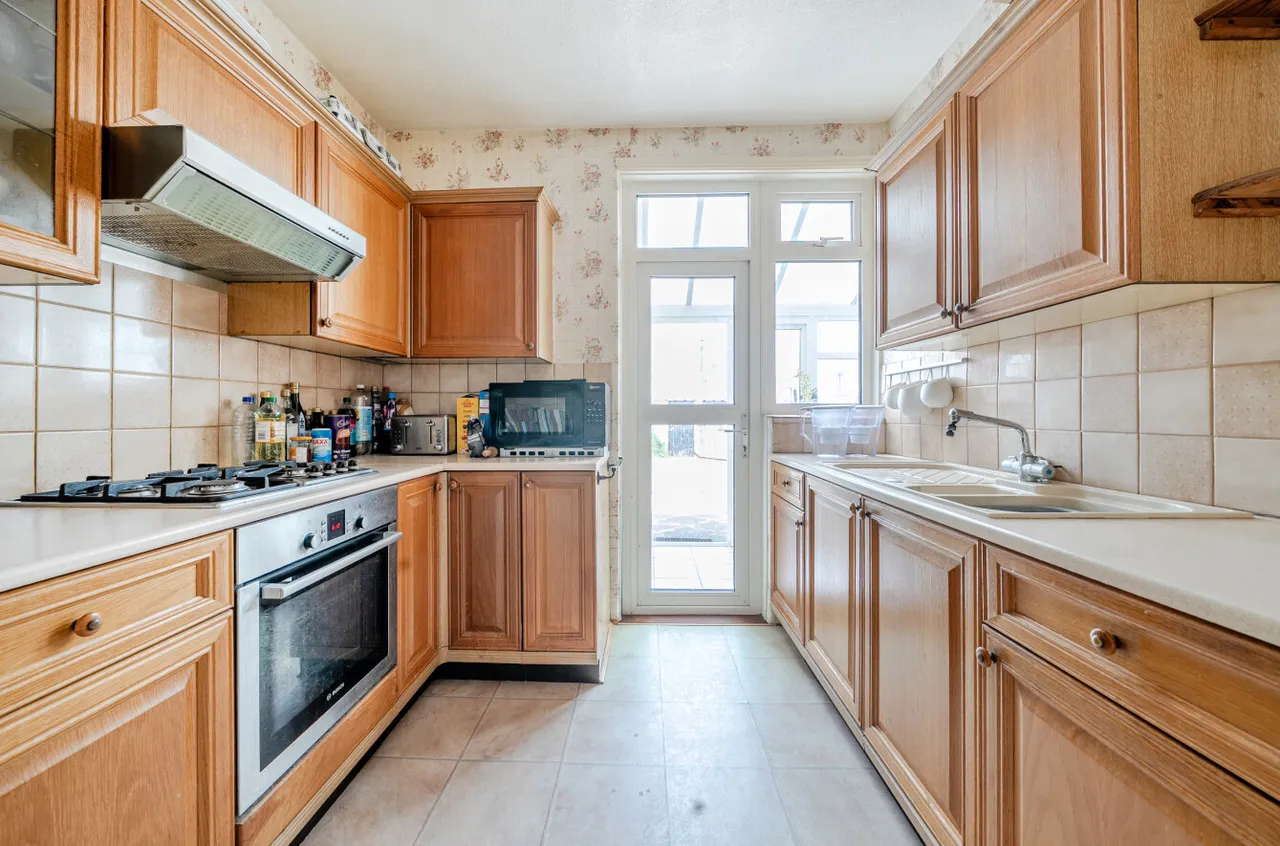 Stubbington Avenue, Portsmouth, PO2, photo 6