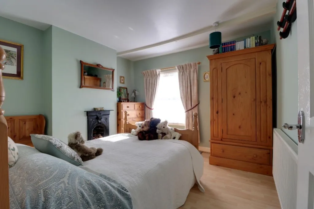 New Row, Corby Glen, NG33, photo 9