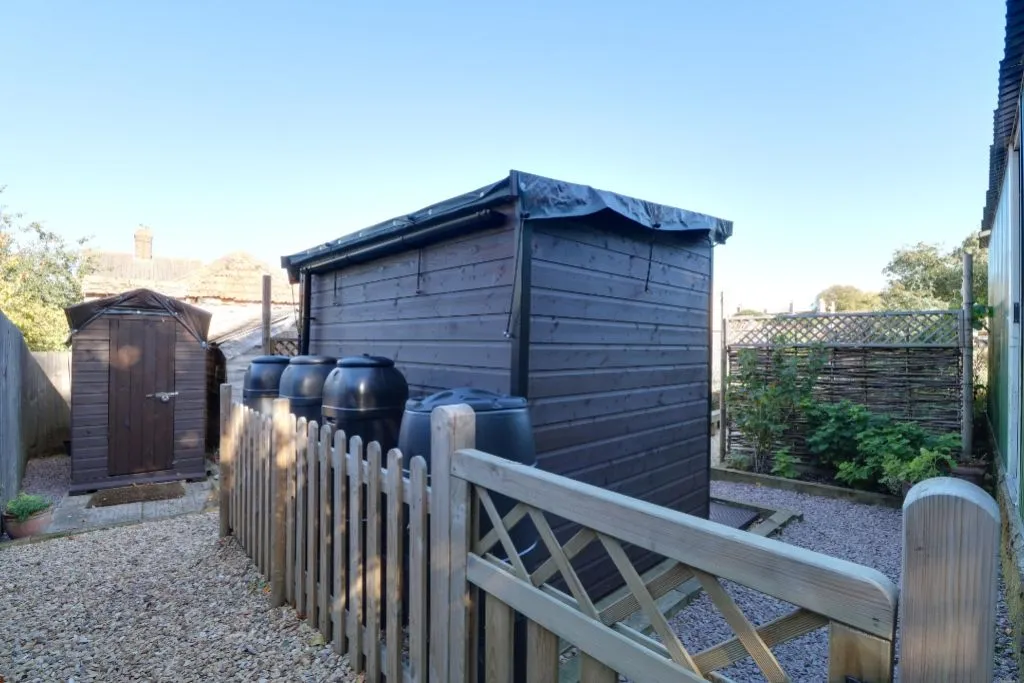 New Row, Corby Glen, NG33, photo 19