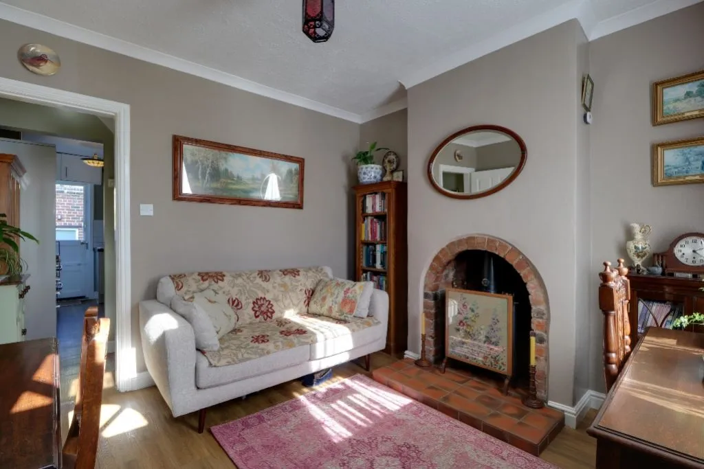 New Row, Corby Glen, NG33, photo 4