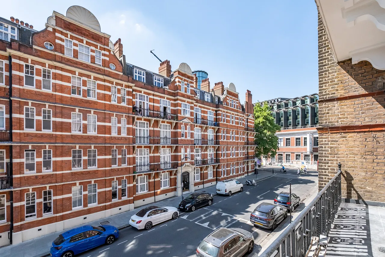 Avonmore Road, London, W14, photo 2