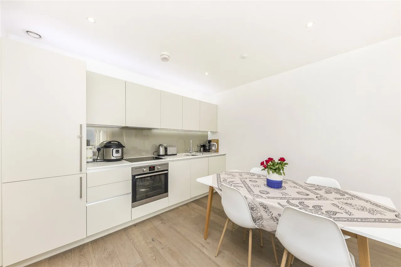 Kidbrooke, London, SE3 9FL, photo 3