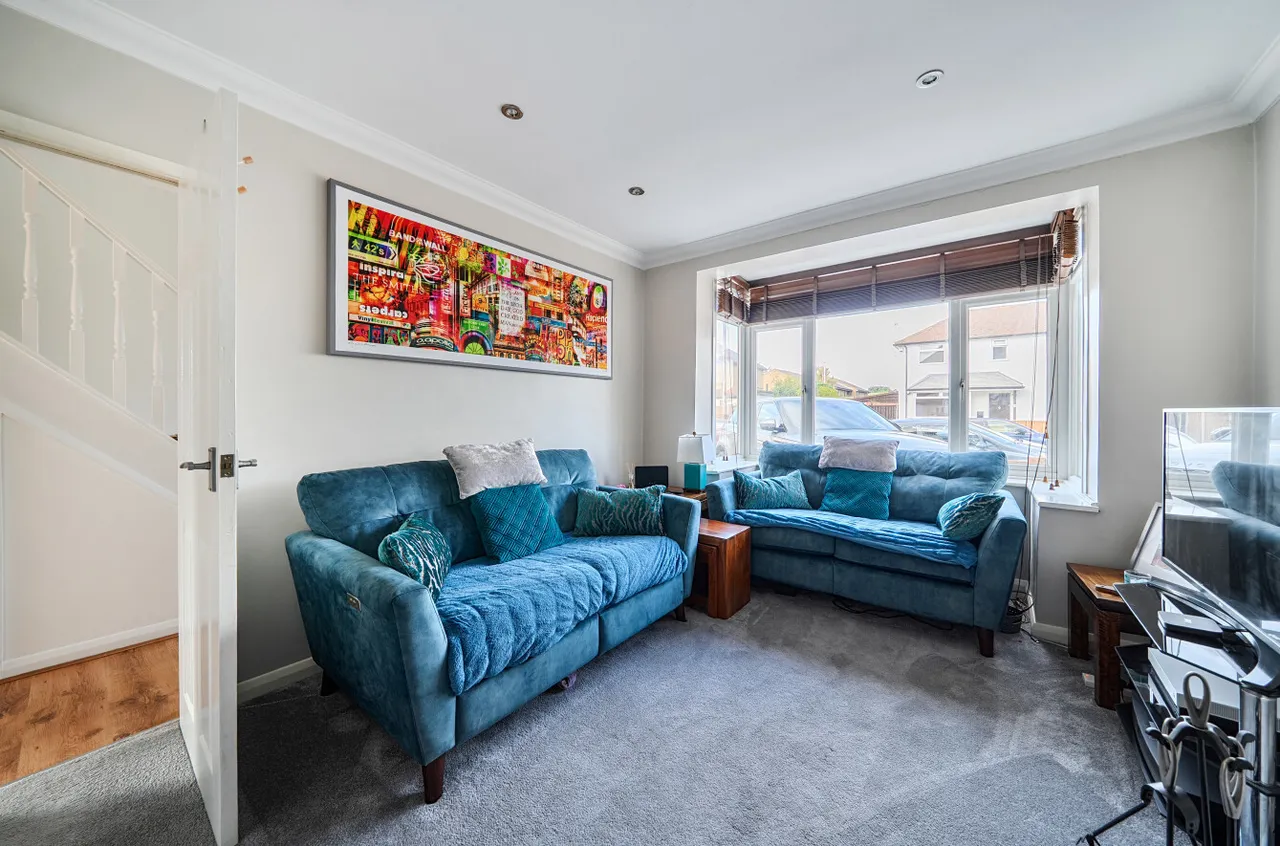 First Avenue, Walton On Thames, KT12, photo 14