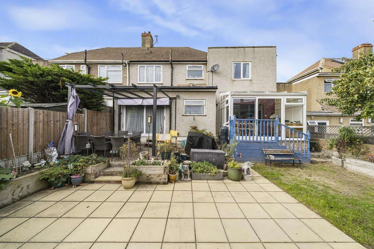 Tollgate Road, Dartford, DA2, photo 23