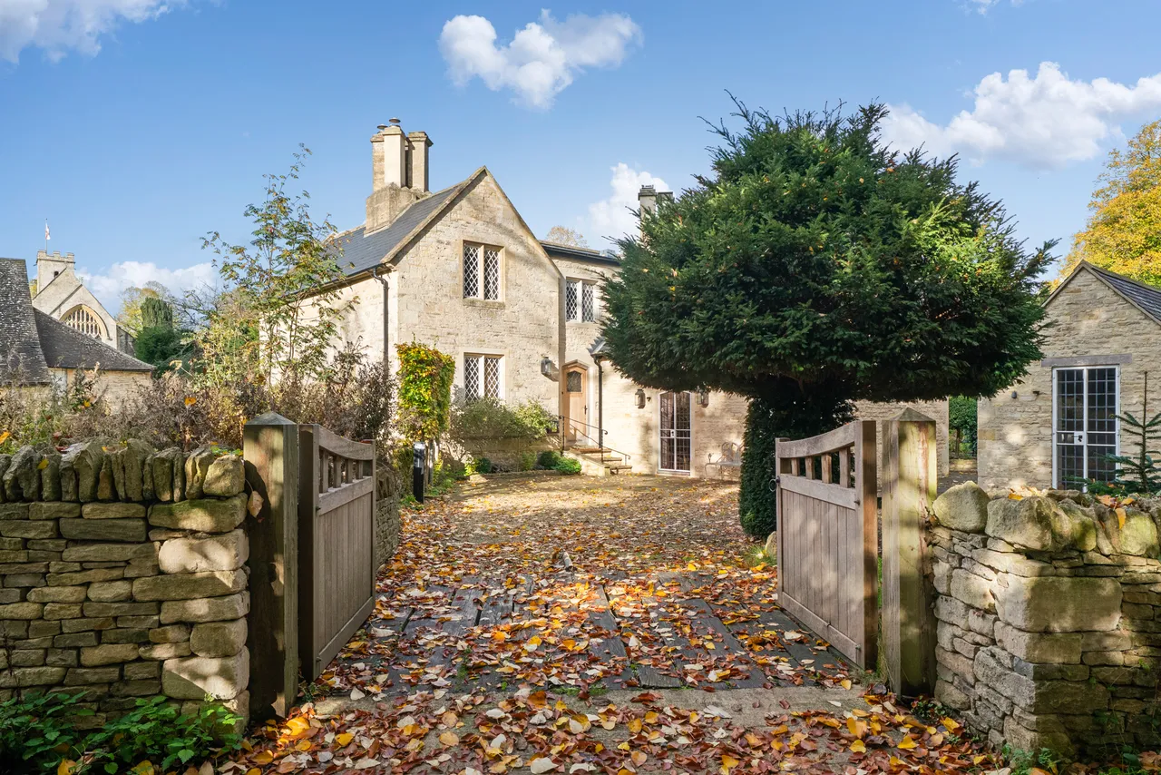 Swinbrook Place, Swinbrook, OX18, photo 26