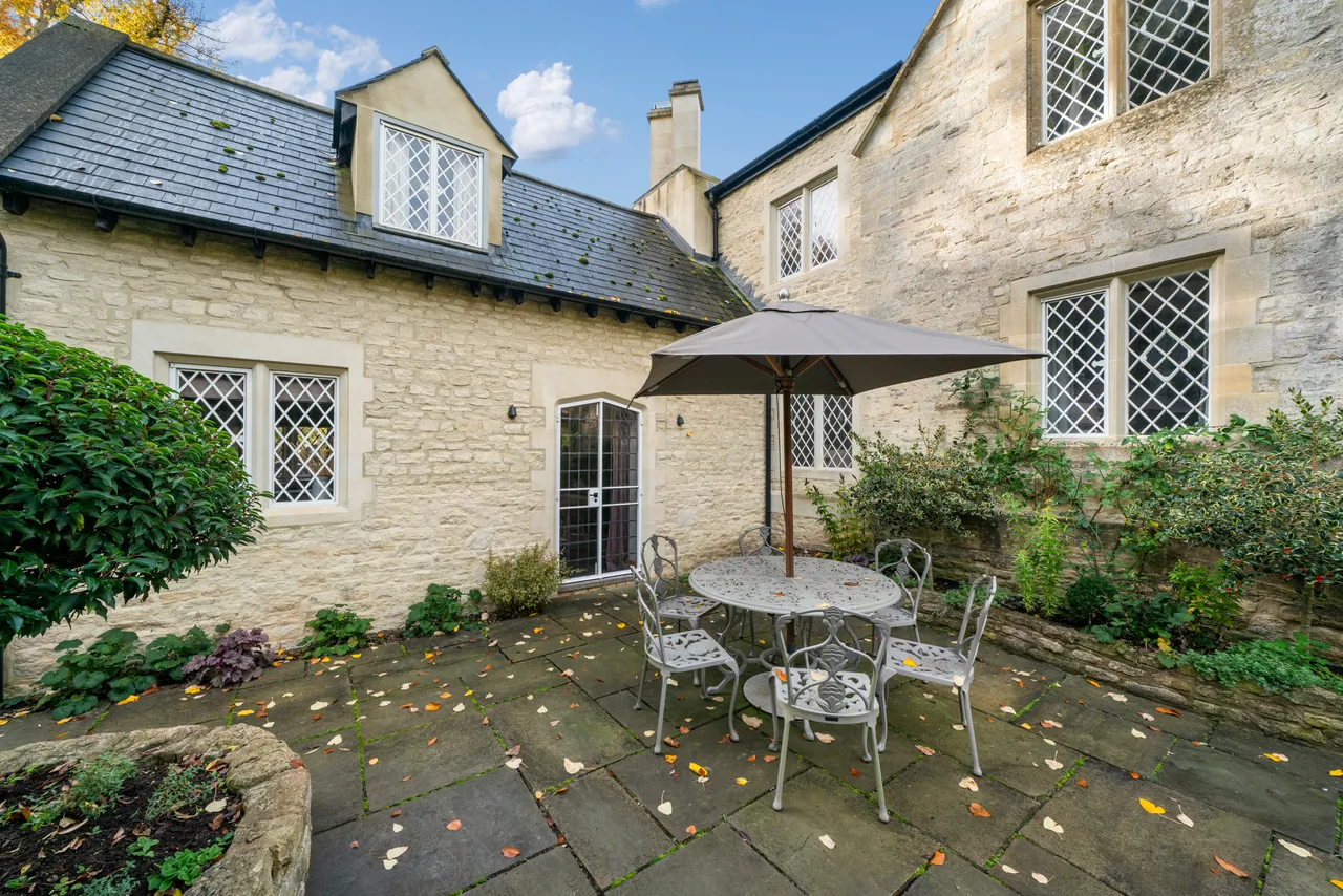 Swinbrook Place, Swinbrook, OX18, photo 25