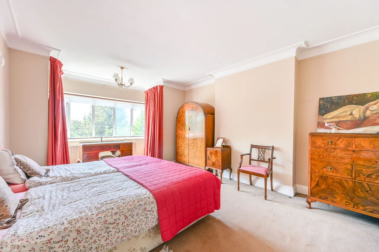 72 Donnington Road, London, photo 5