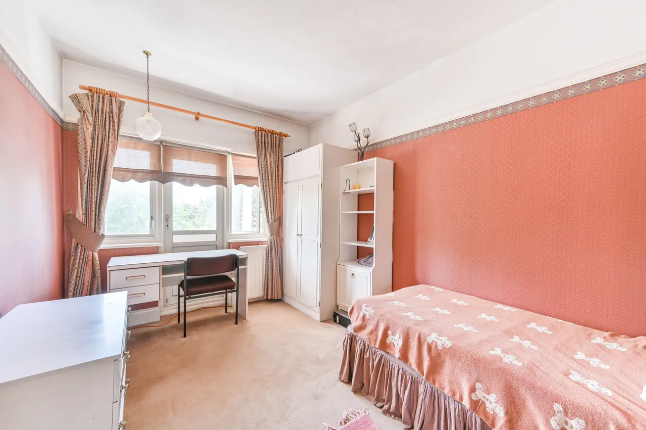 72 Donnington Road, London, photo 6