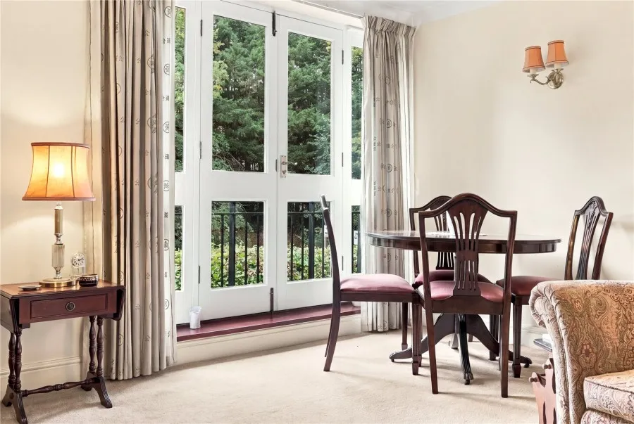 with 2 bedrooms in Saffron Walden, CB11, photo 6