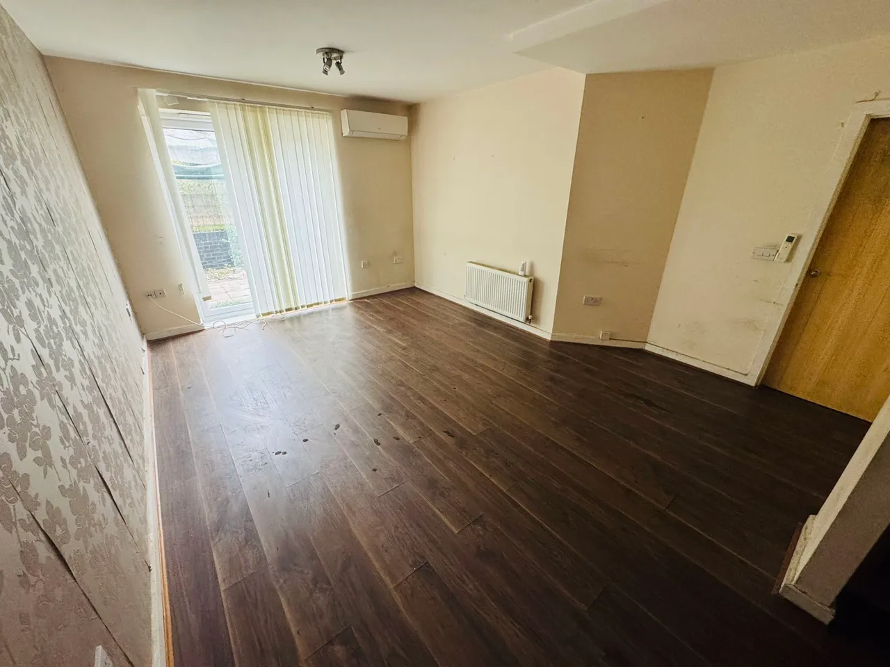 Taywood Road, Northolt, UB5, photo 3