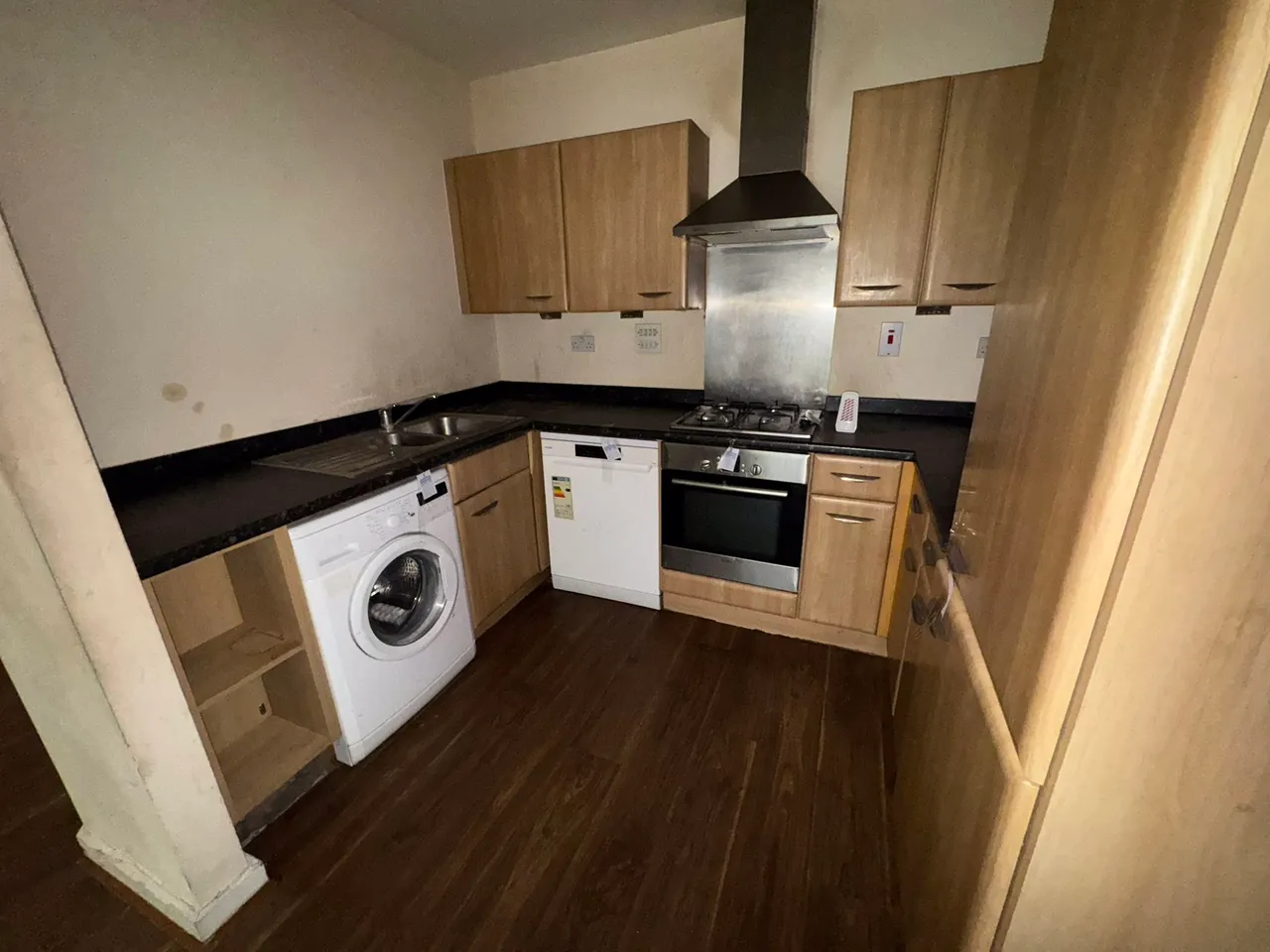Taywood Road, Northolt, UB5, photo 2