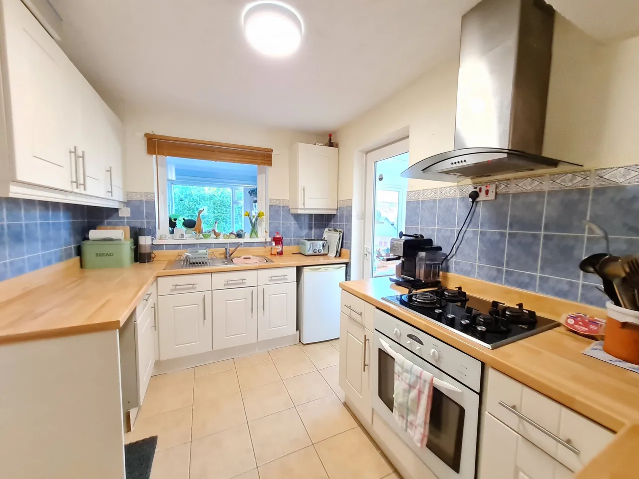 Edgecombe Drive, West End - Darlington, photo 3