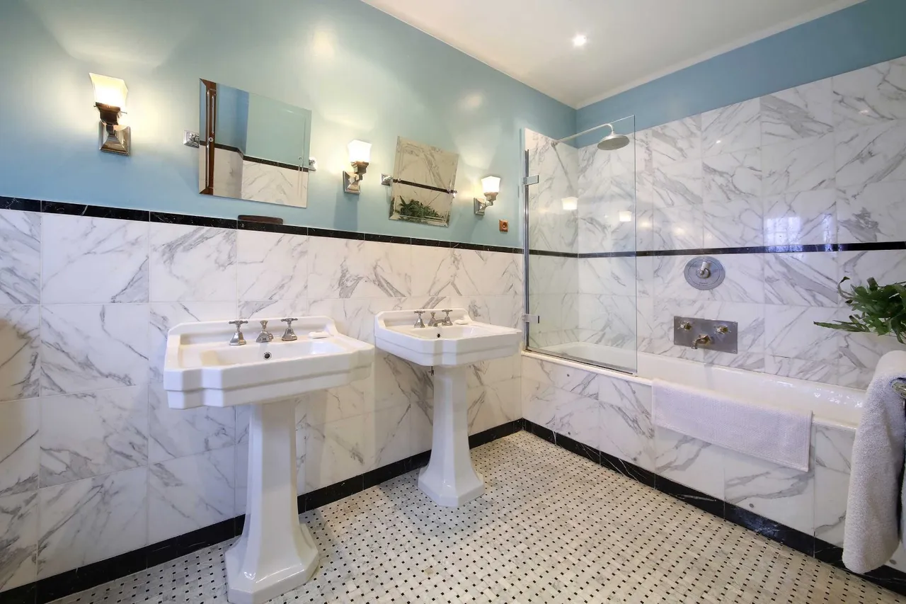 Manor Road, Penn, HP10, photo 17