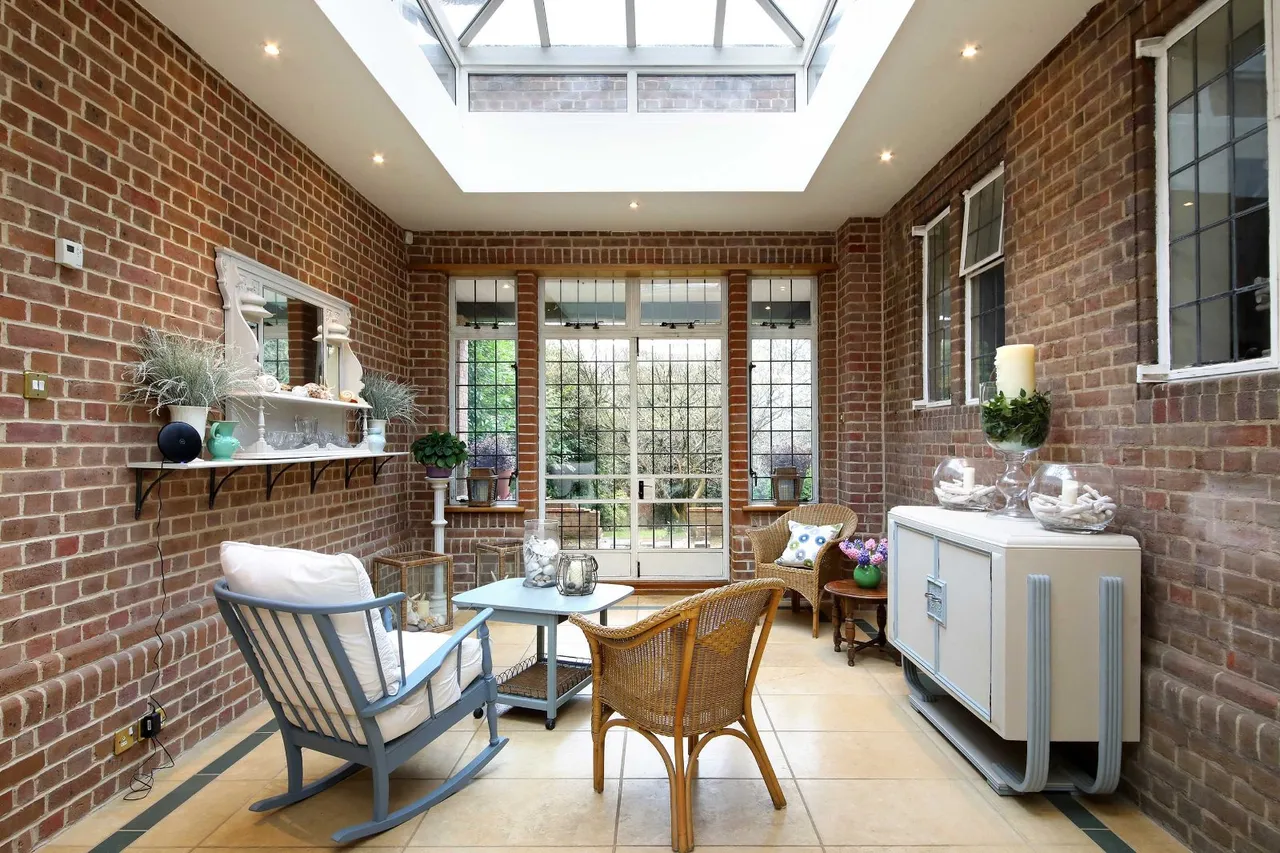Manor Road, Penn, HP10, photo 13
