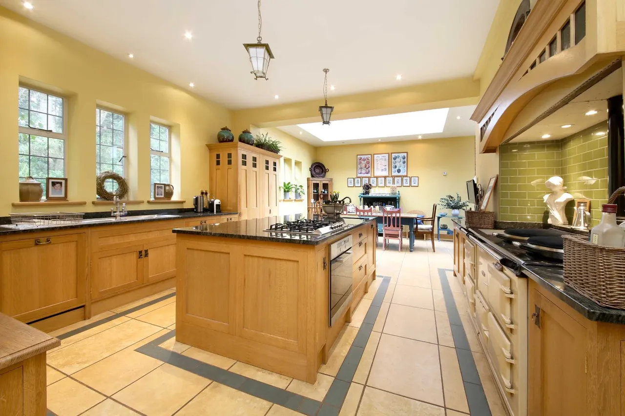 Manor Road, Penn, HP10, photo 10