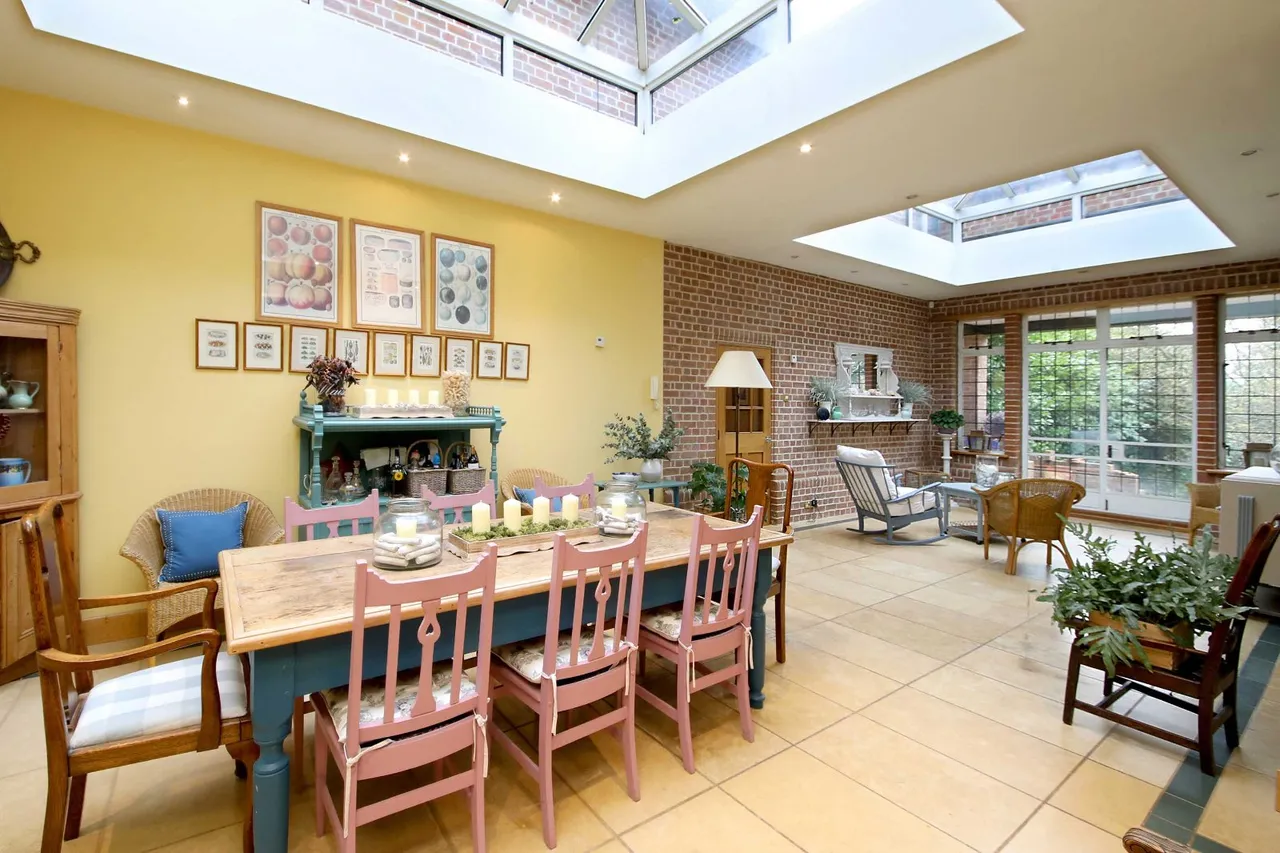 Manor Road, Penn, HP10, photo 11