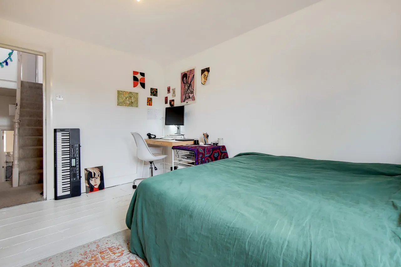 London, N16, photo 10