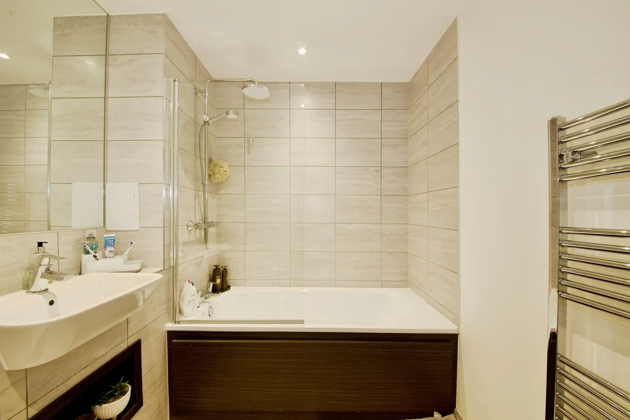 Sackett Road, Barking, IG11, photo 12