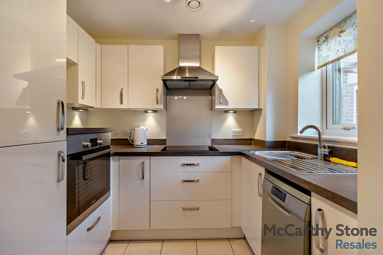 Newgate Street, Cottingham, HU16, photo 9