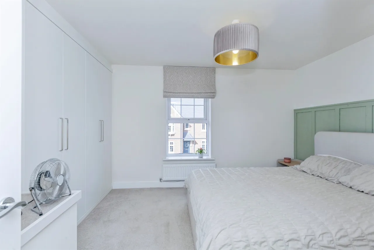 Goshawk Close, Fleckney, LE8, photo 9