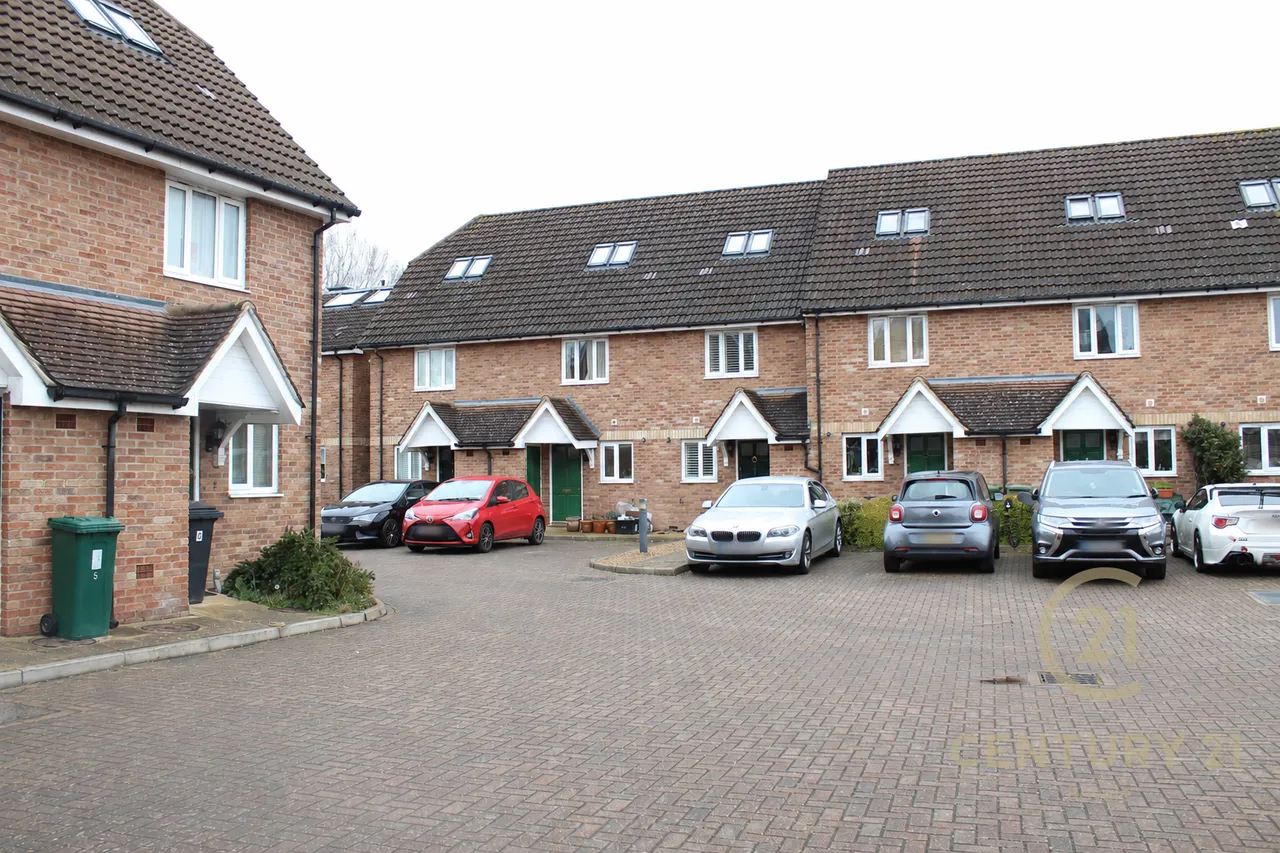 Isabella Place, Kingston Upon Thames, KT2, photo 15