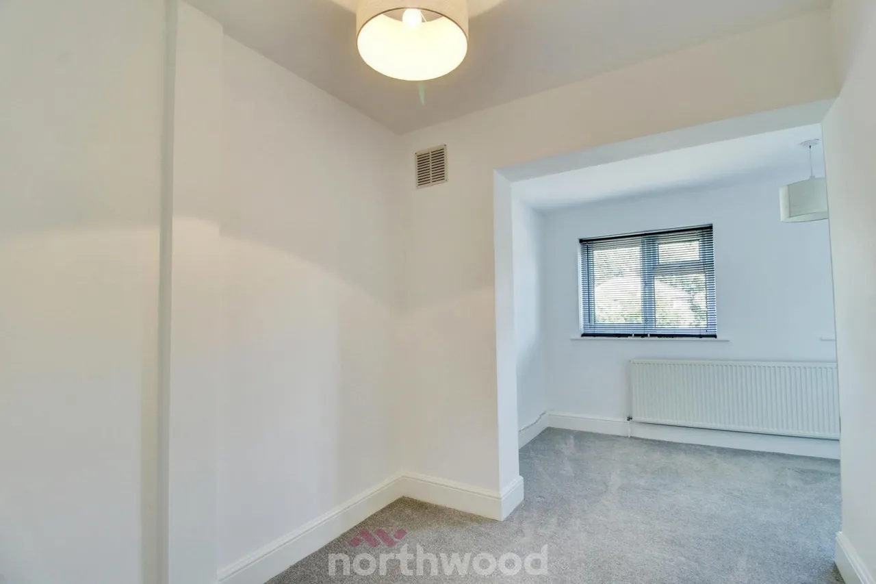 Newbold Terrace, Cusworth, DN5, photo 13