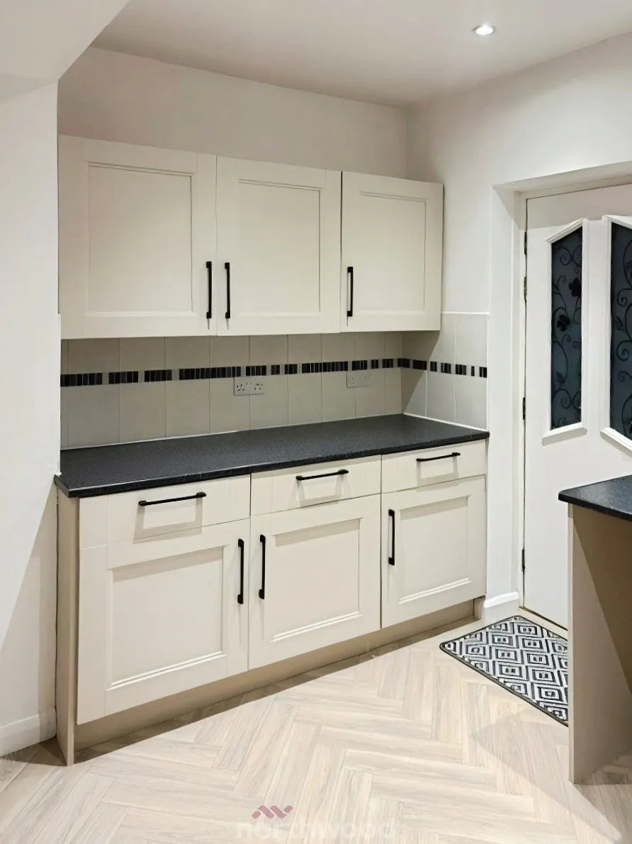 Newbold Terrace, Cusworth, DN5, photo 9