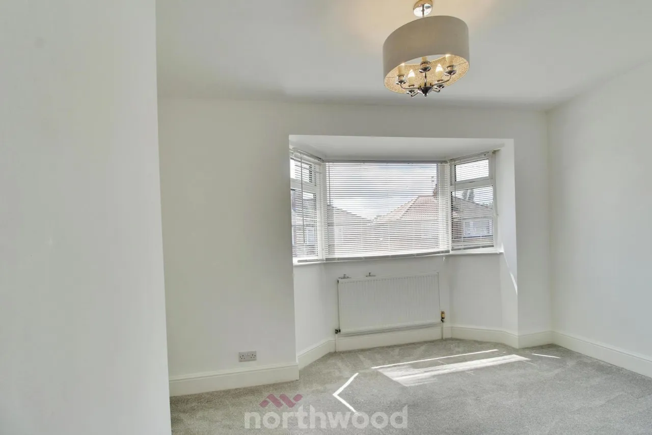 Newbold Terrace, Cusworth, DN5, photo 8